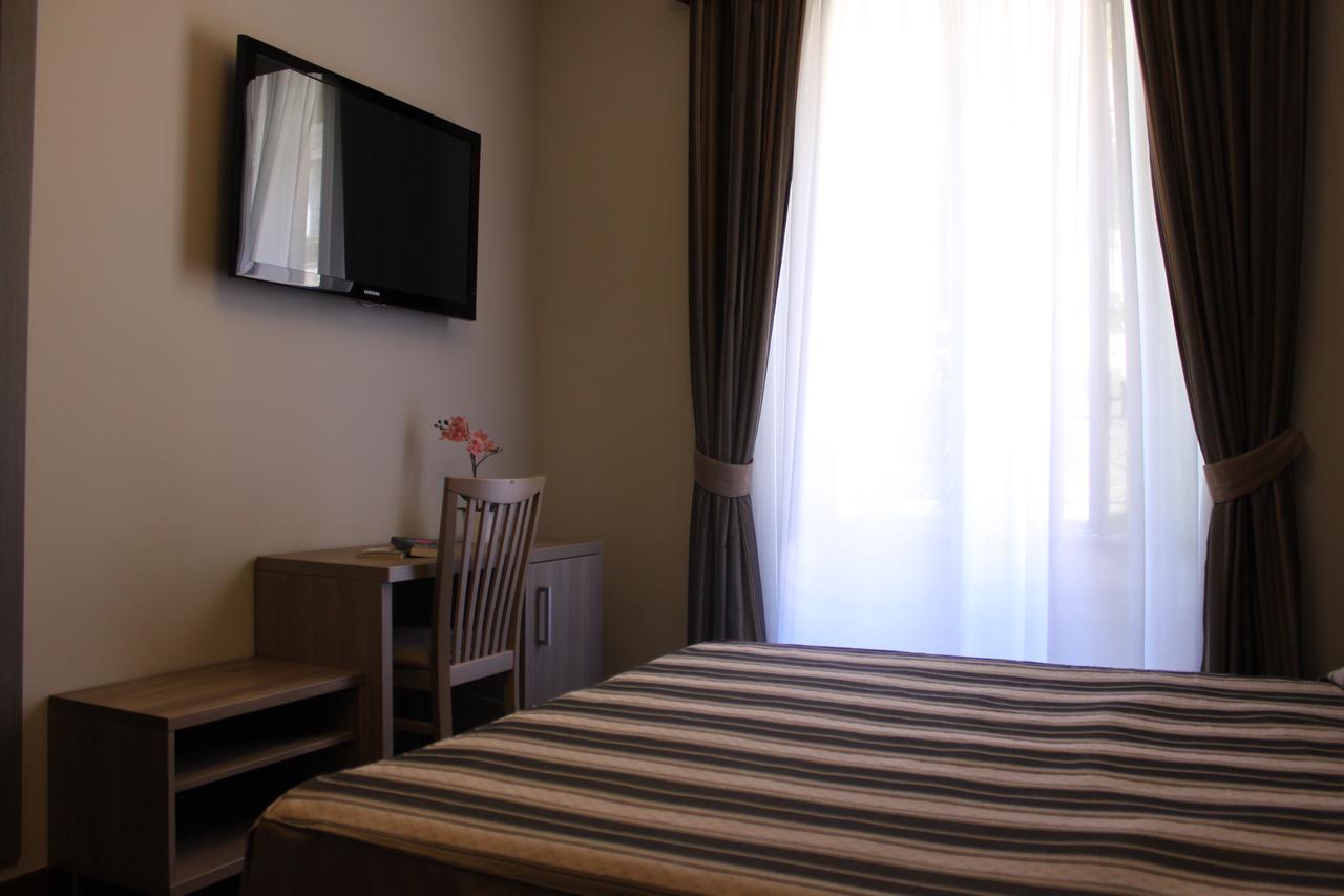 Dreams Roma B&B Zewnętrze zdjęcie
