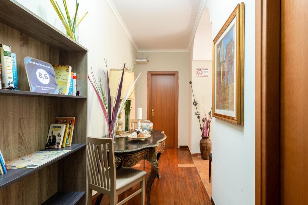 Dreams Roma B&B Zewnętrze zdjęcie