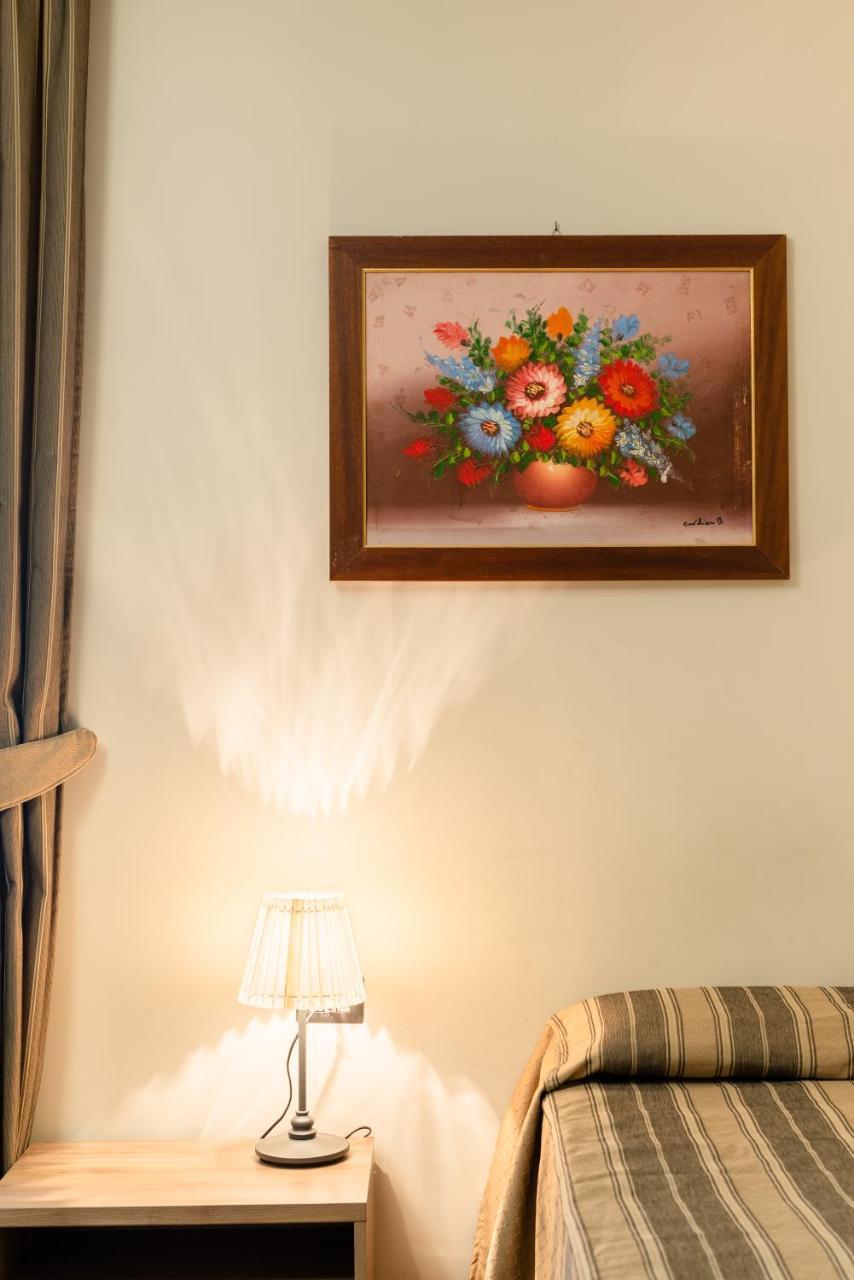 Dreams Roma B&B Zewnętrze zdjęcie